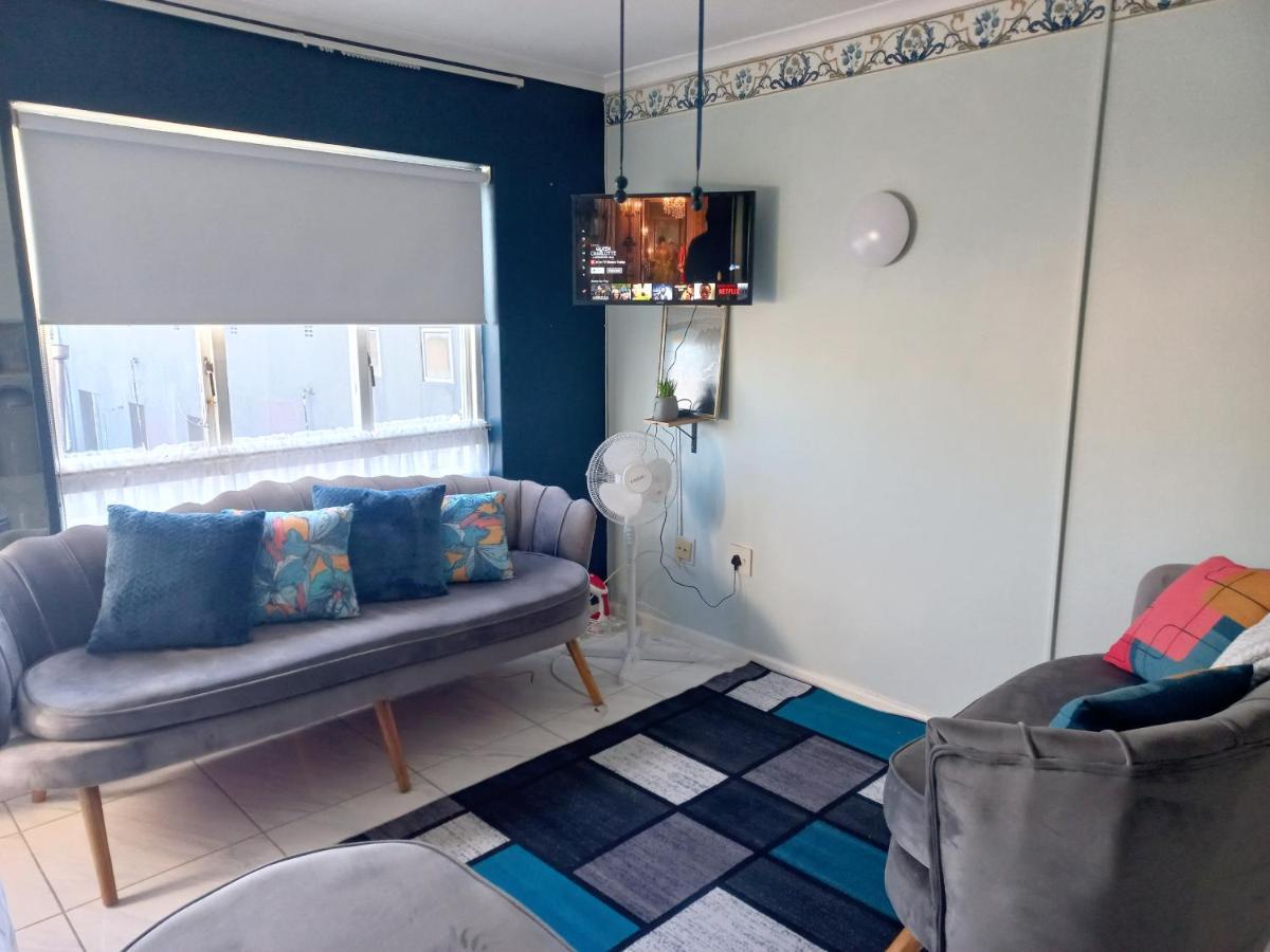 Royal Classico Getaway In Cape Town