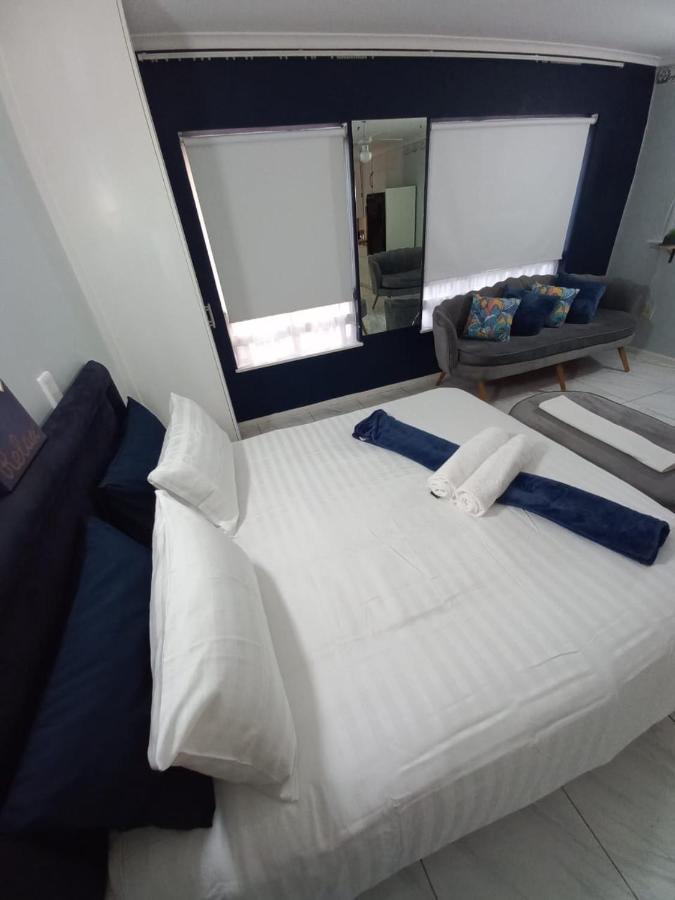 Royal Classico Getaway In Apartment *